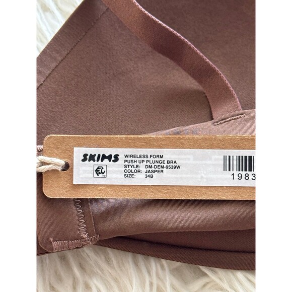 Skims Wireless Form Push Up Plunge Bra Jasper Size 34B - Picture 7 of 7